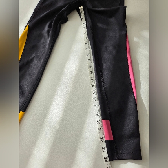 Clearance! Peloton Black Athletic Leggings with Vibrant Pink and Yellow Accents - Picture 12 of 13